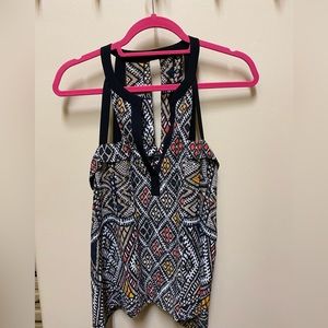 BCBG multicolored blouse